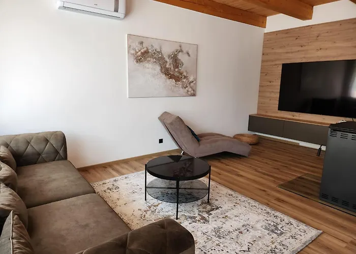 Bystrice Park Les Casa vacanze *